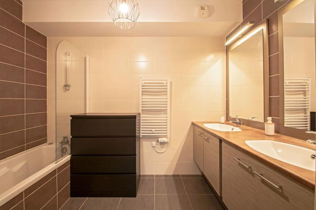 Le P'Tit Rimbaud, 6 Pers, Parking Prive, Jardin,Wifi Apartamento Montpellier Exterior foto